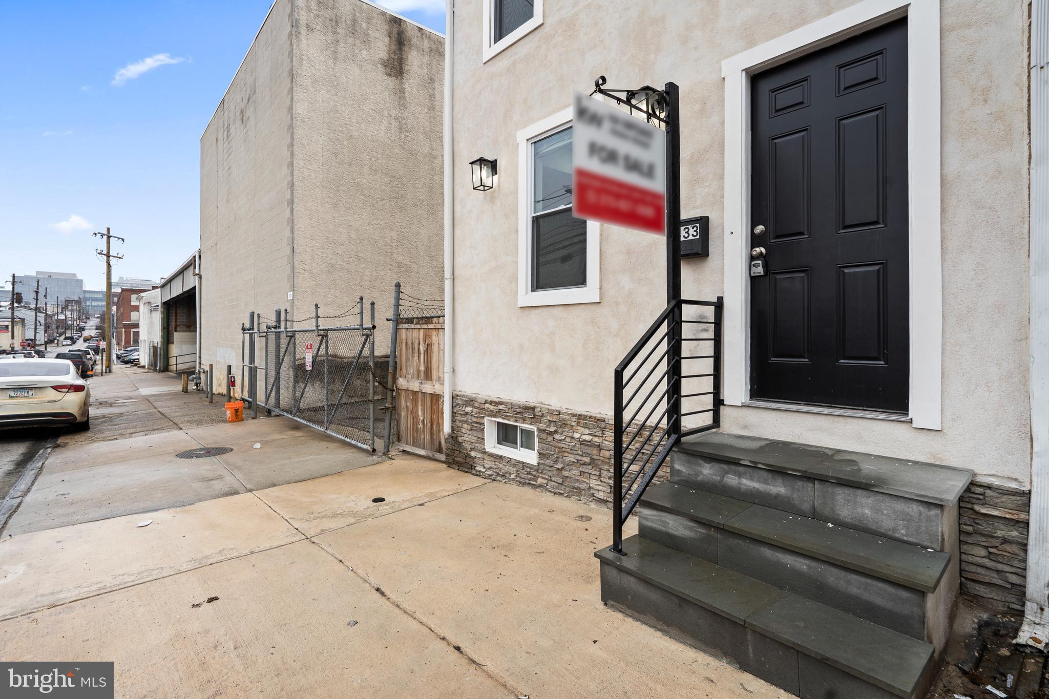 333 E PENN STREET