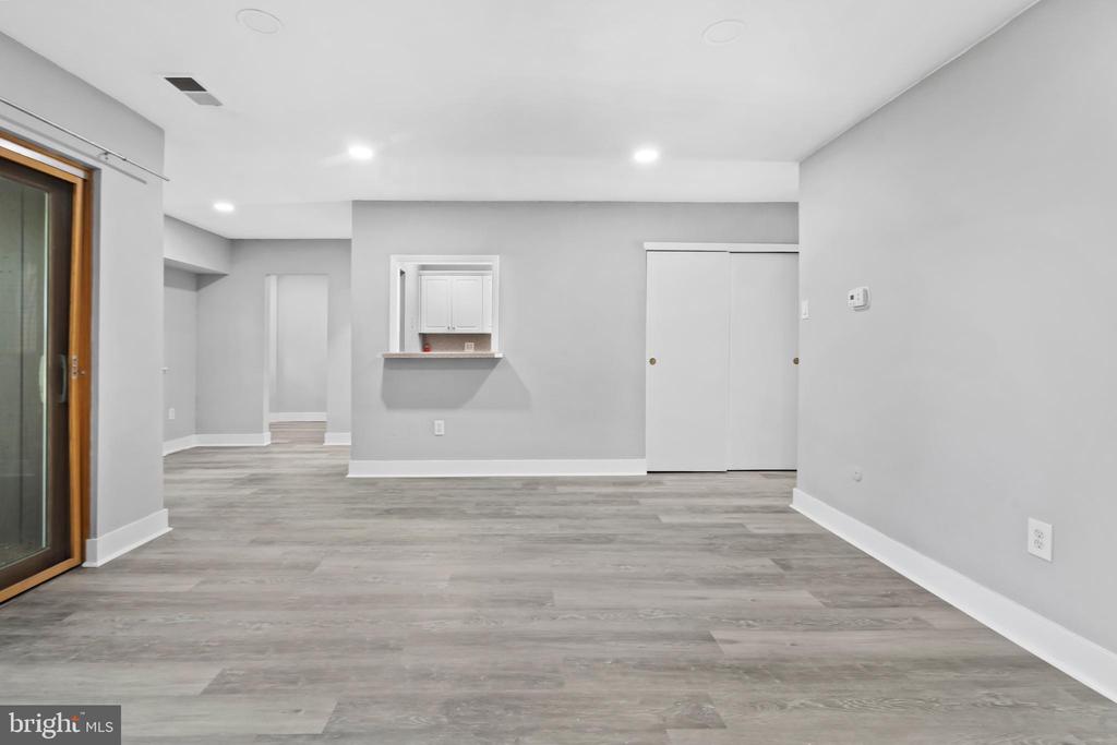 119 MEADOWVIEW LANE Unit: 119