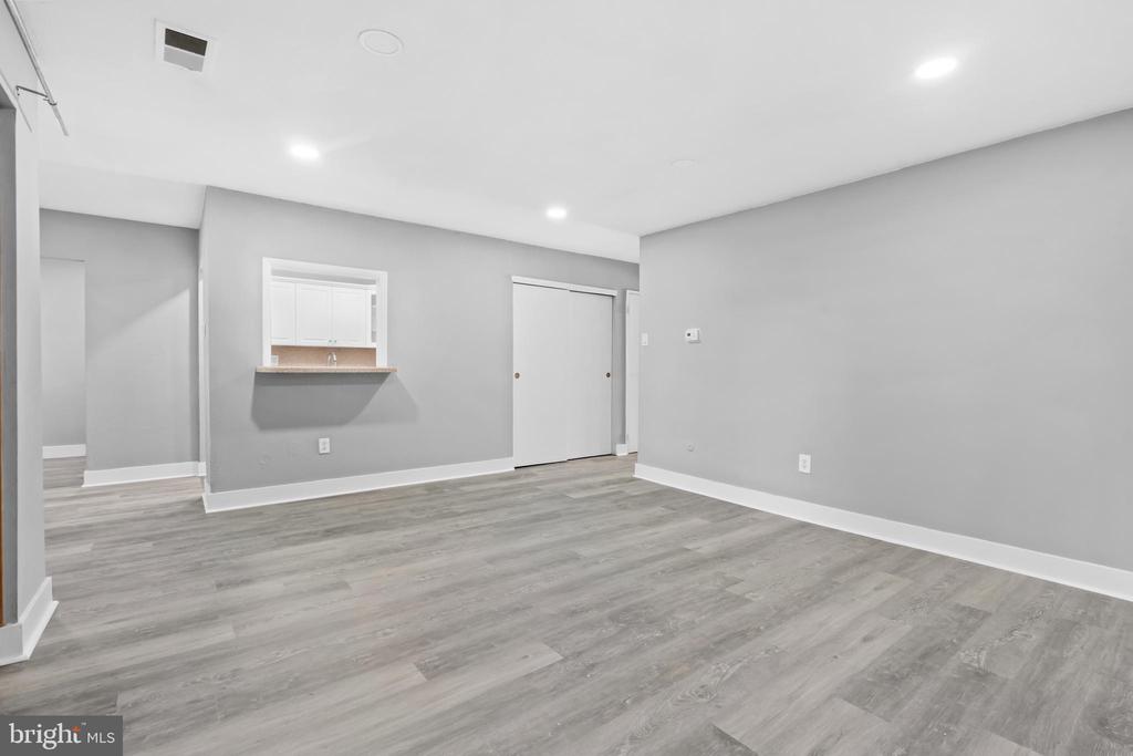 119 MEADOWVIEW LANE Unit: 119