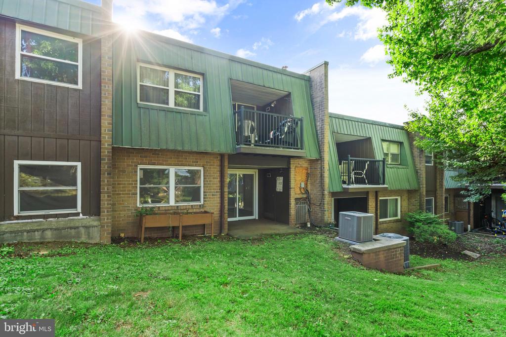 119 MEADOWVIEW LANE Unit: 119