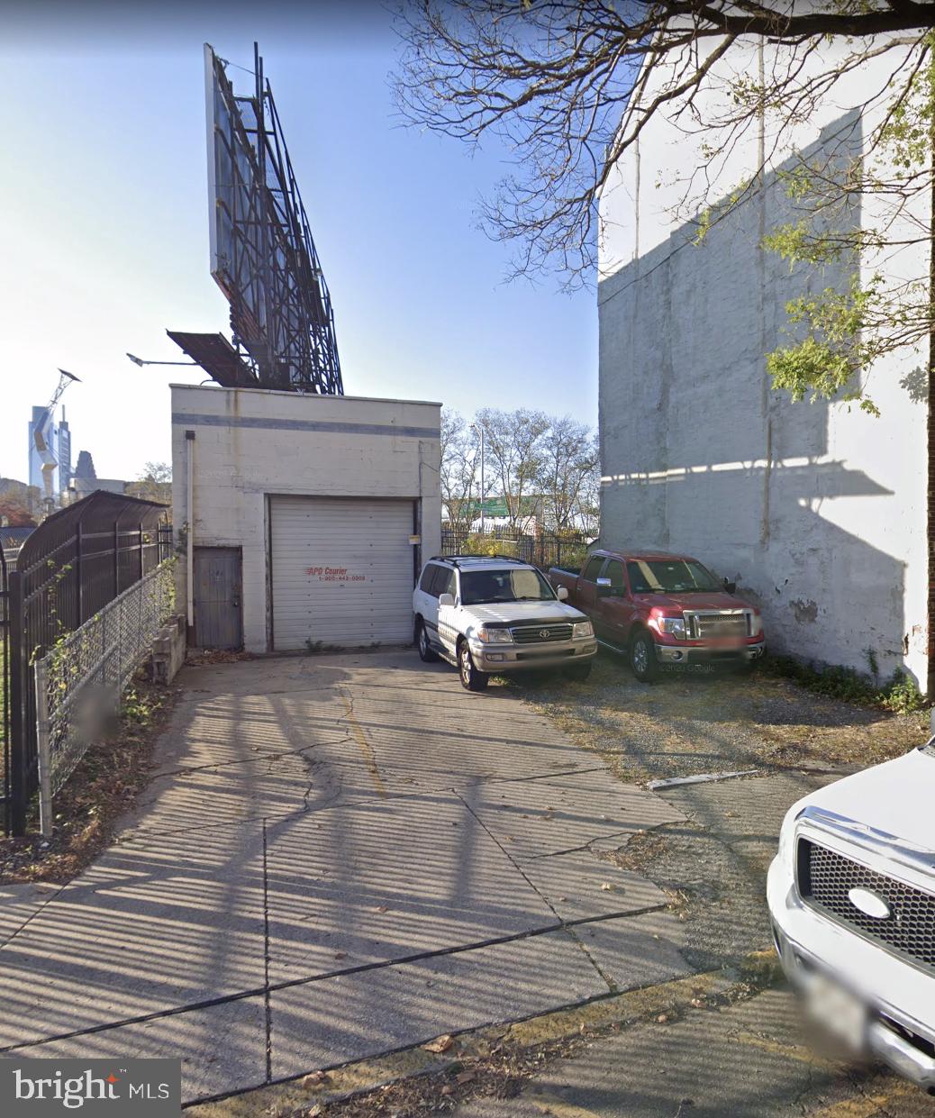 248 N LAWRENCE STREET