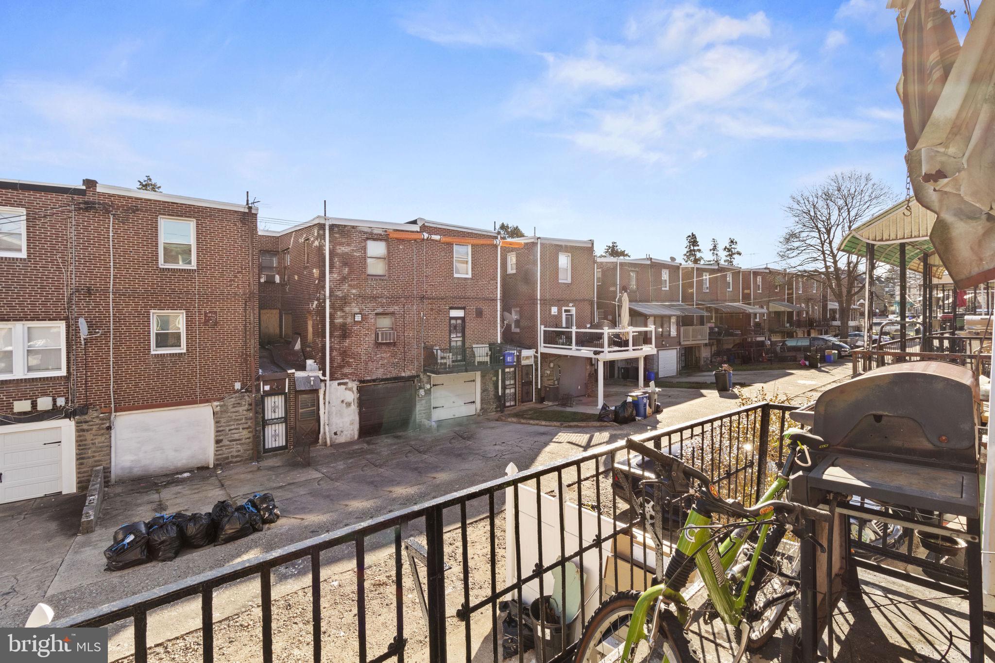 6233 N 16TH STREET