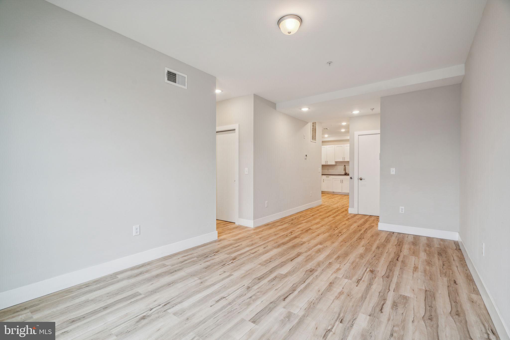 12 S 43RD STREET 503
