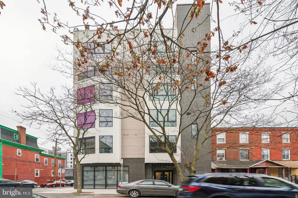 12 S 43RD STREET 503