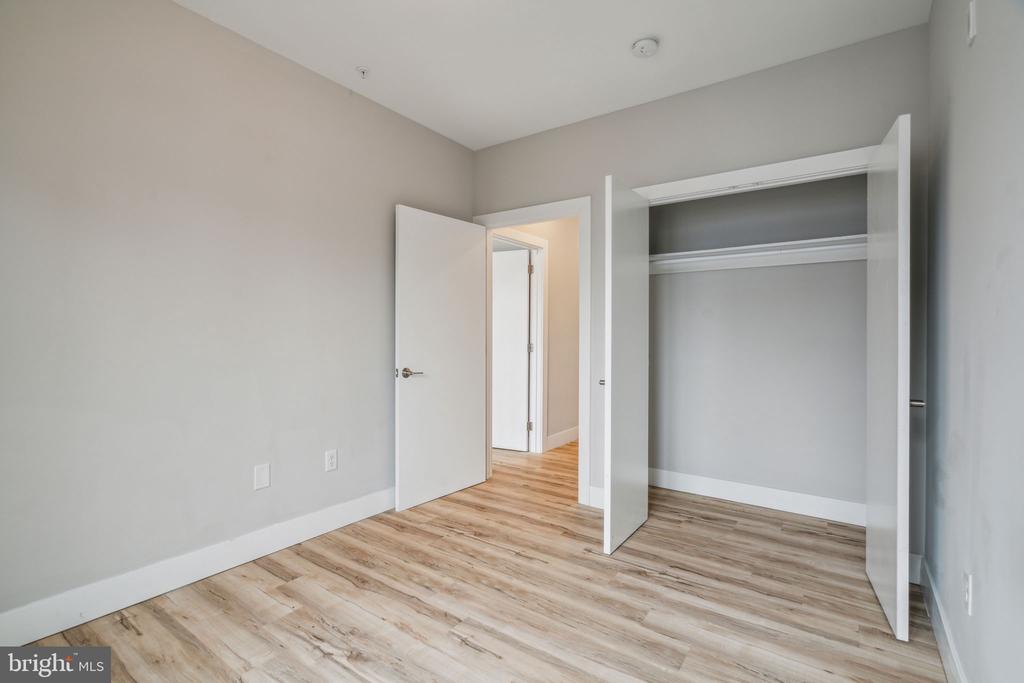 12 S 43RD STREET 503