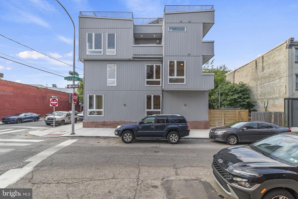 1701 N 4TH STREET