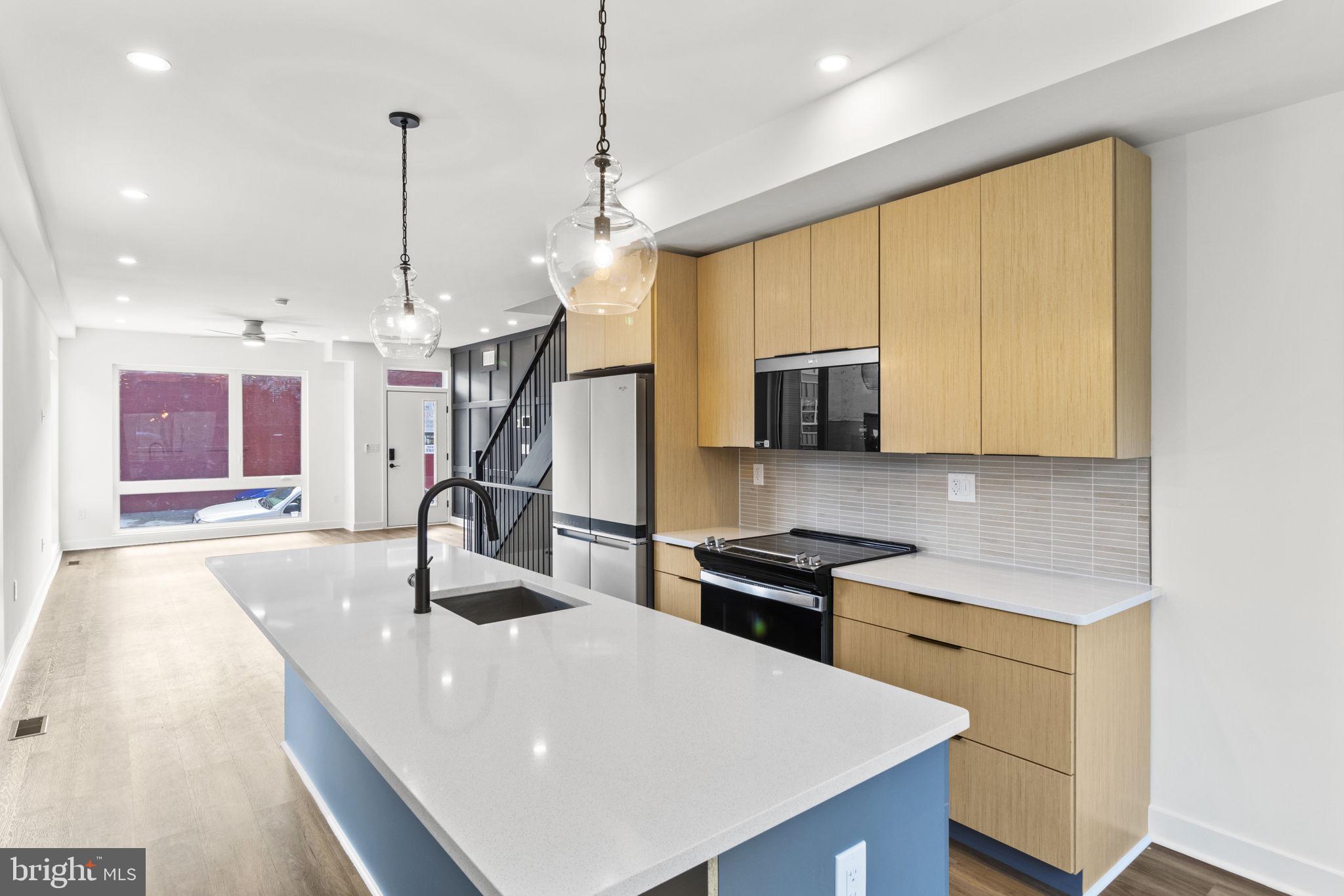 1701 N 4TH STREET