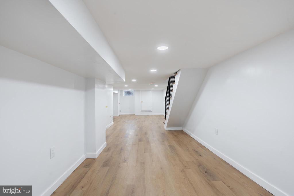 2318 N HANCOCK STREET
