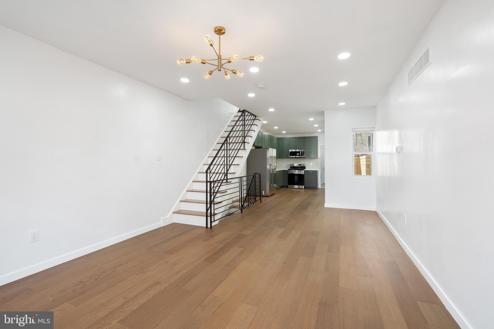 2318 N HANCOCK STREET