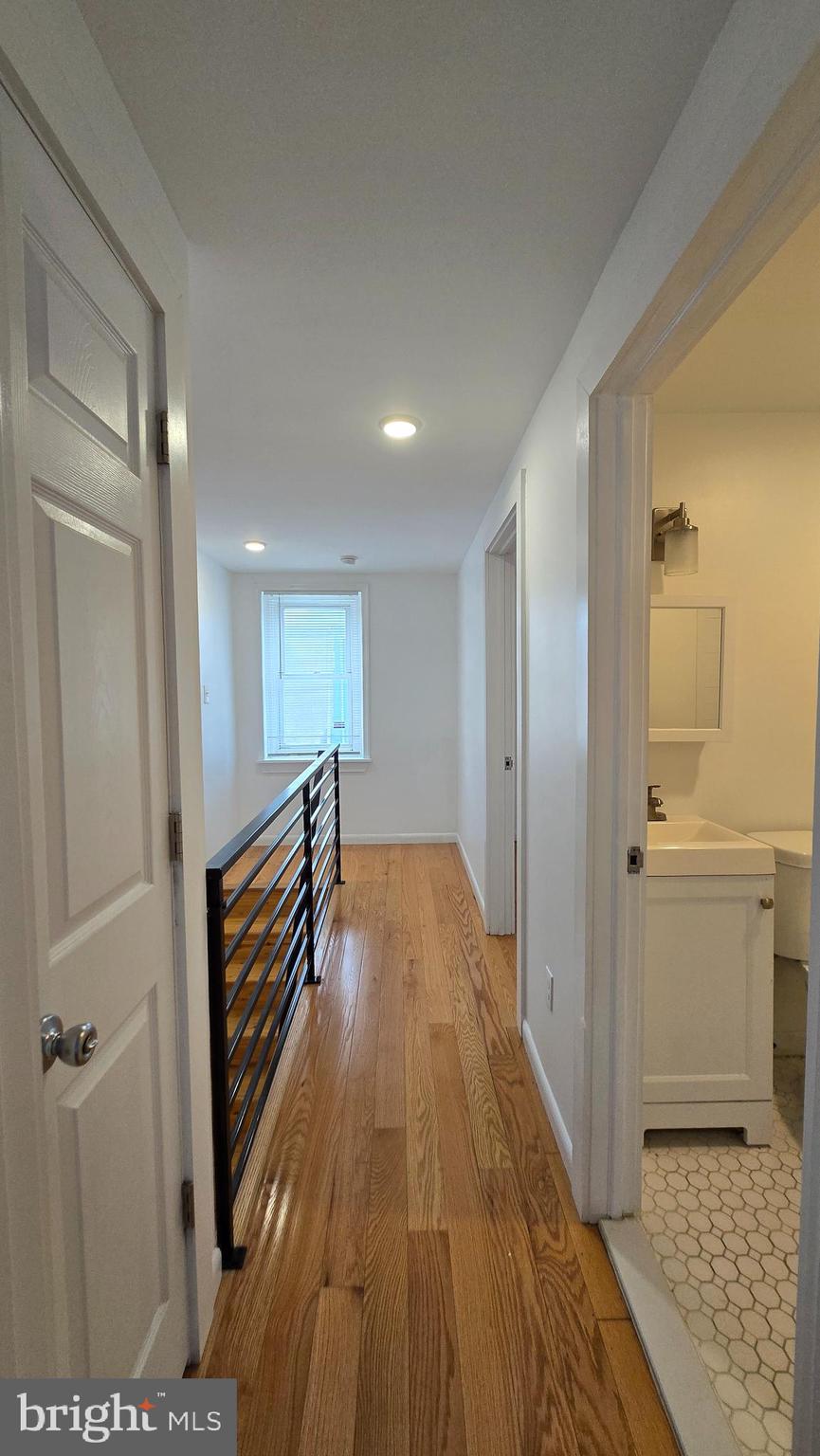 835 LIVINGSTON STREET