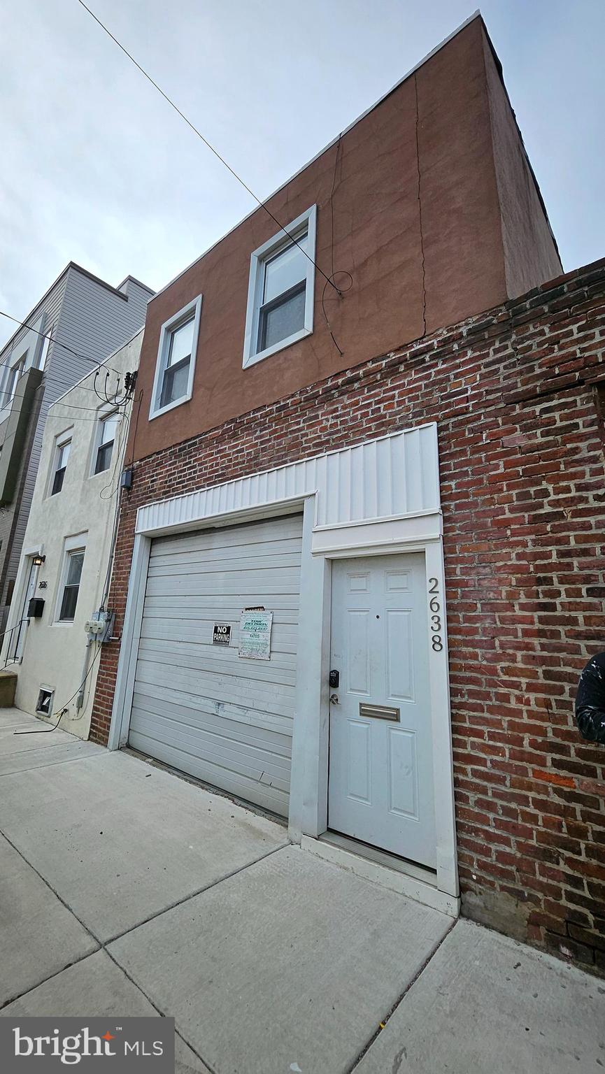 2638 LIVINGSTON STREET
