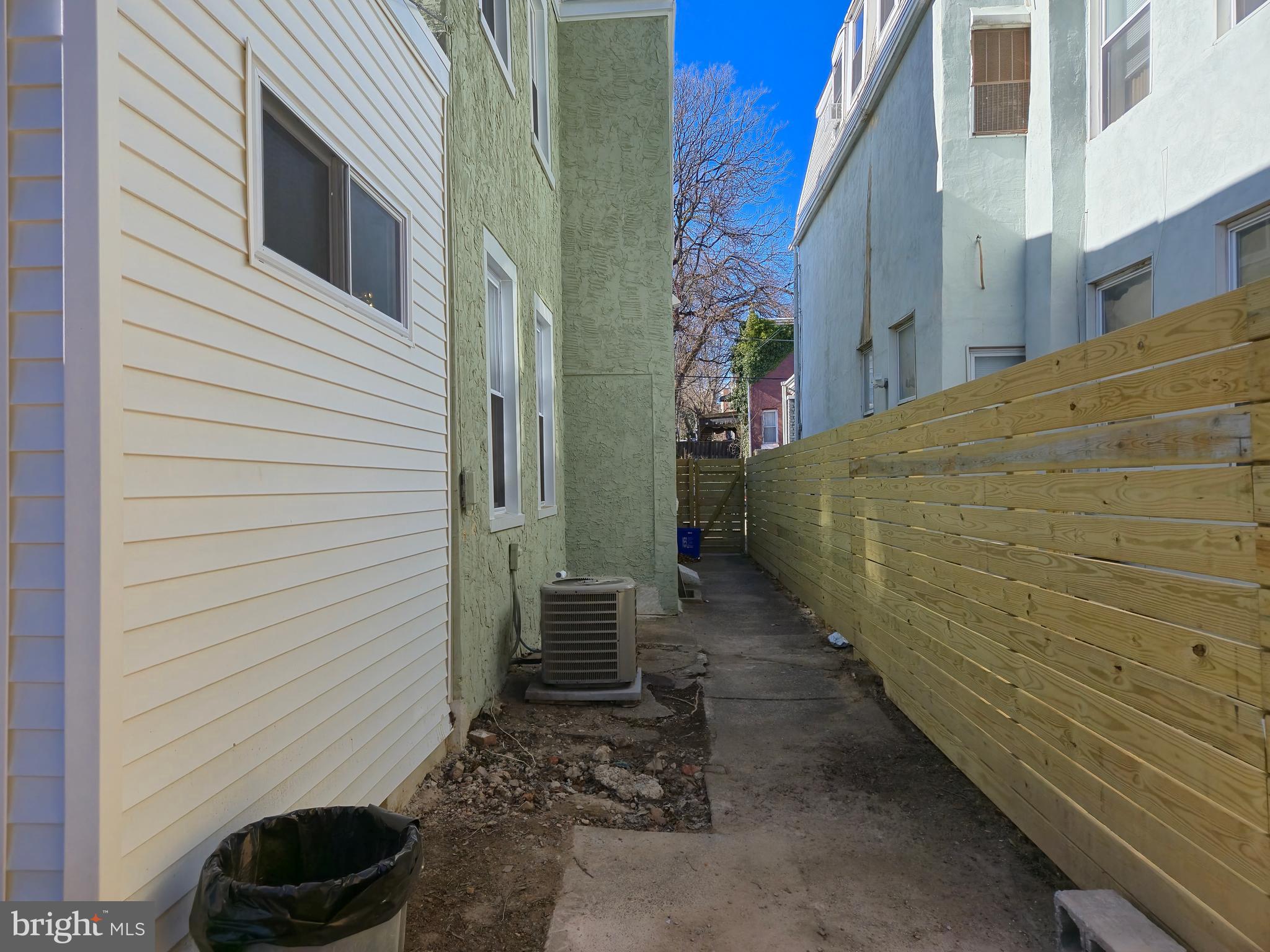 108 W APSLEY STREET