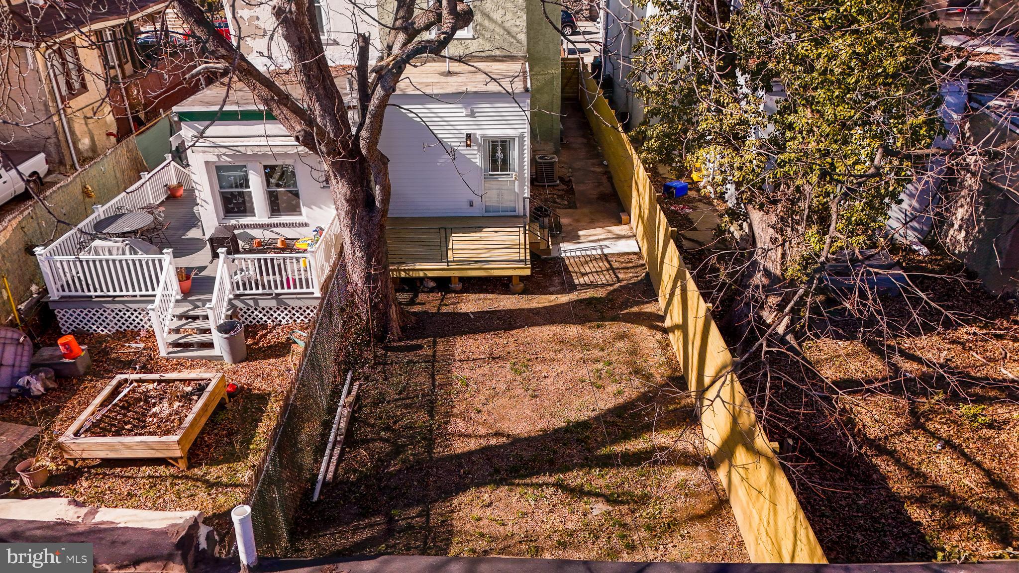 108 W APSLEY STREET