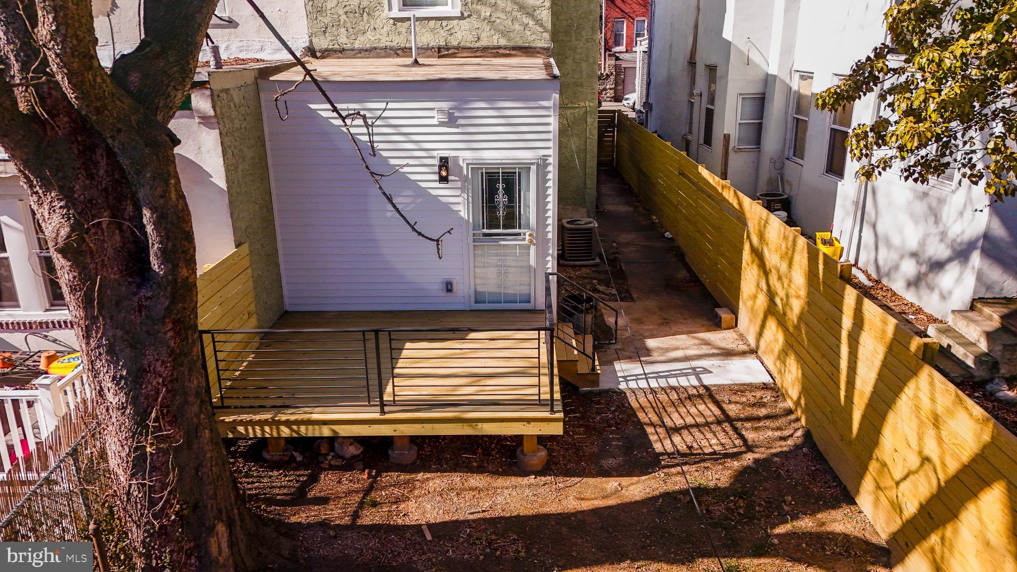108 W APSLEY STREET