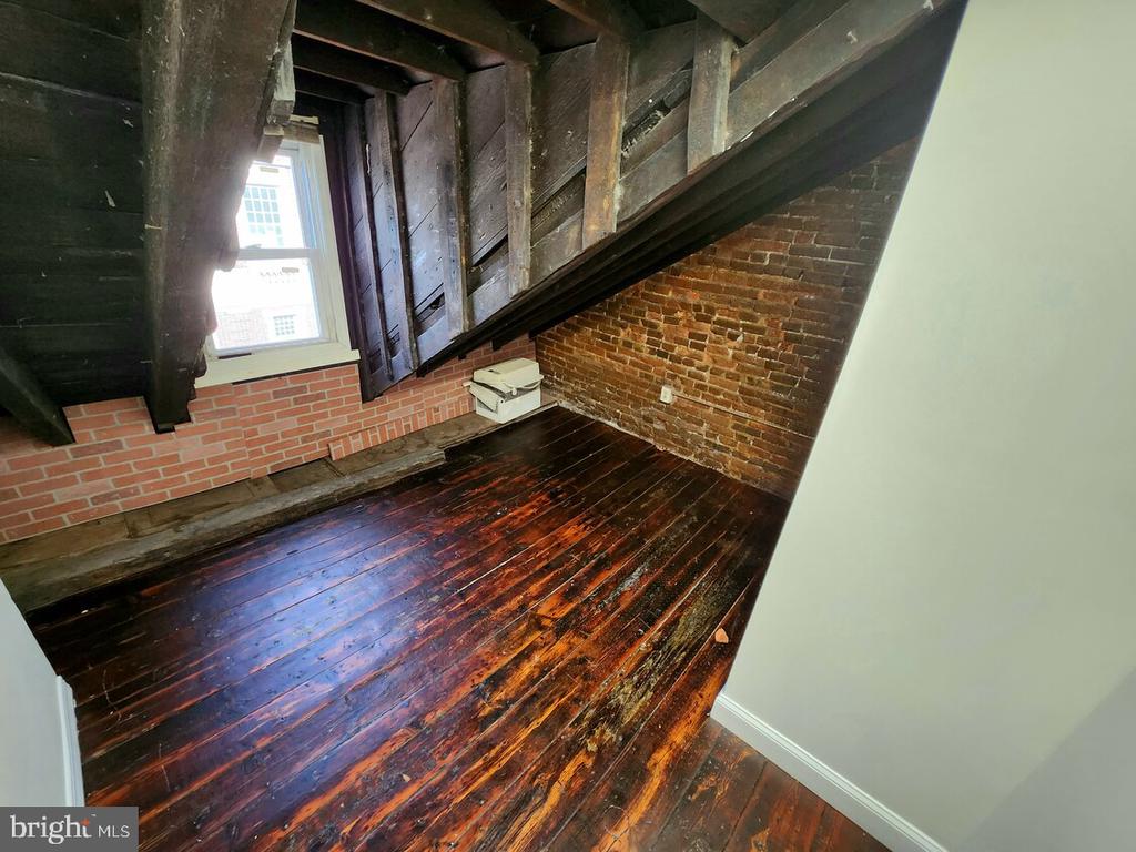 134 CHESTNUT STREET