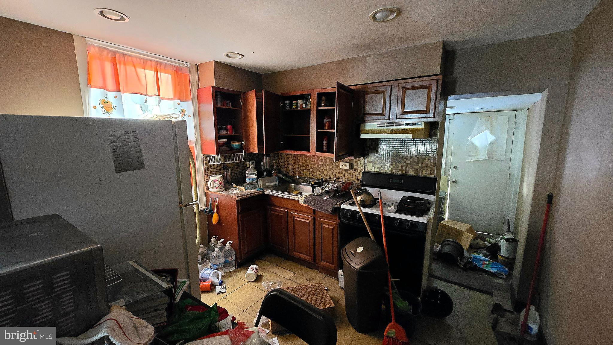 133 S 61ST STREET