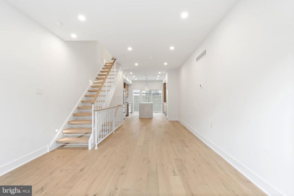 1935 KATER STREET