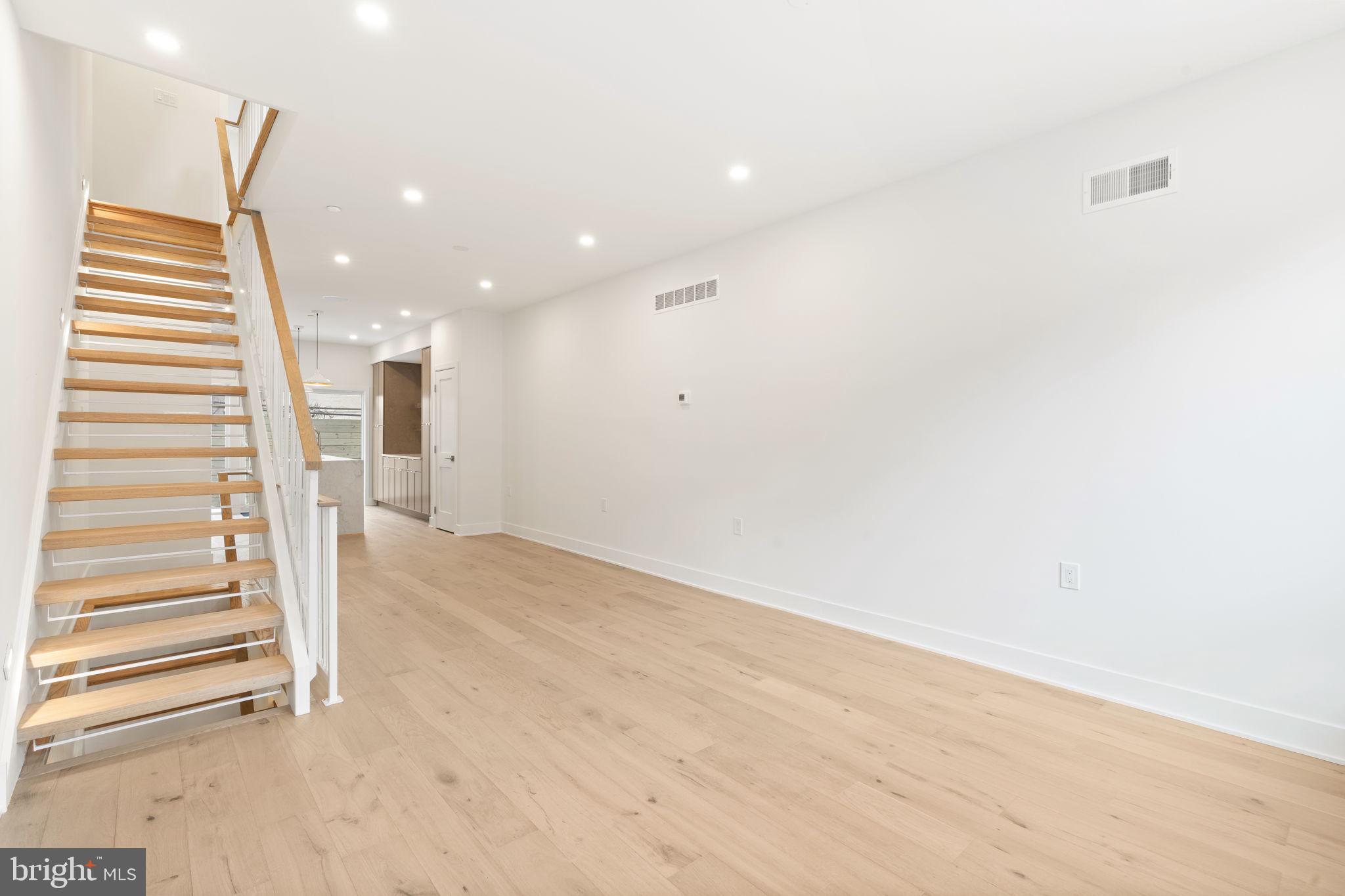 1935 KATER STREET