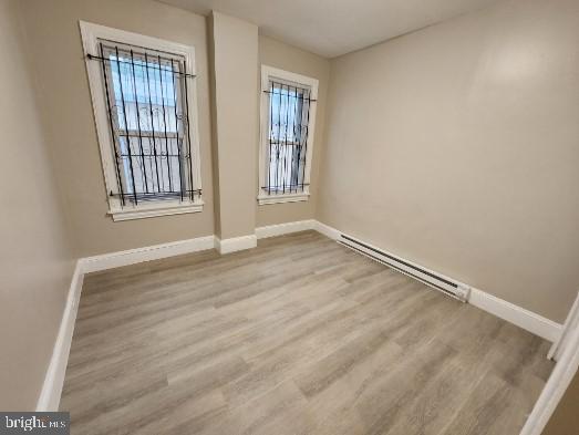348 W QUEEN LANE