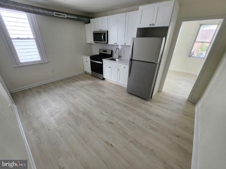 346 W QUEEN LANE 2
