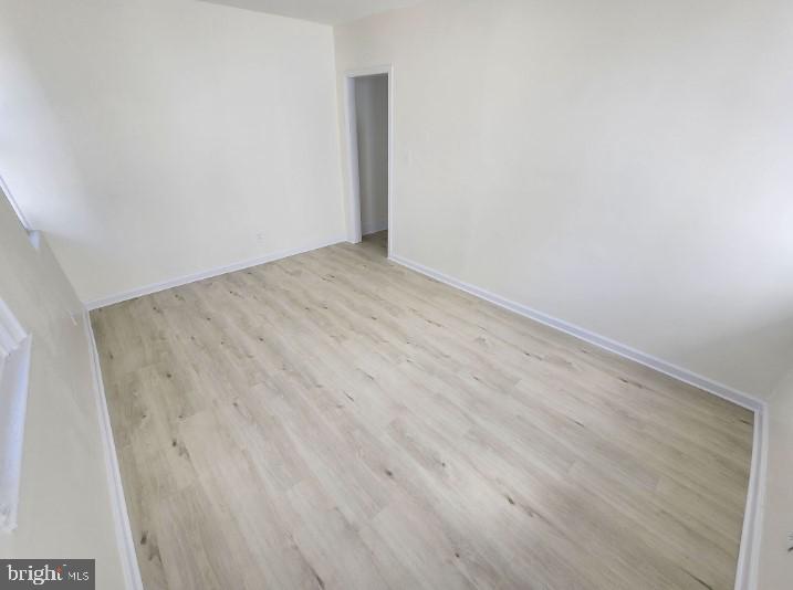 346 W QUEEN LANE 2