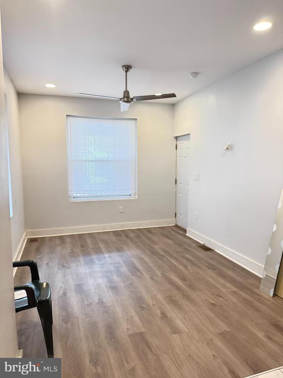 5330 ANGORA TERRACE 1