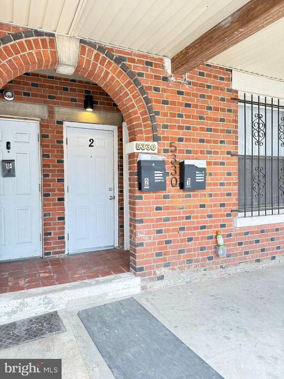 5330 ANGORA TERRACE 1