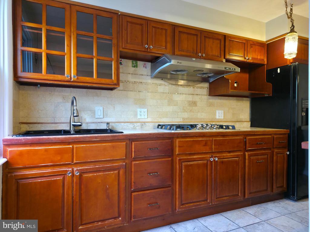1816 S 29TH STREET
