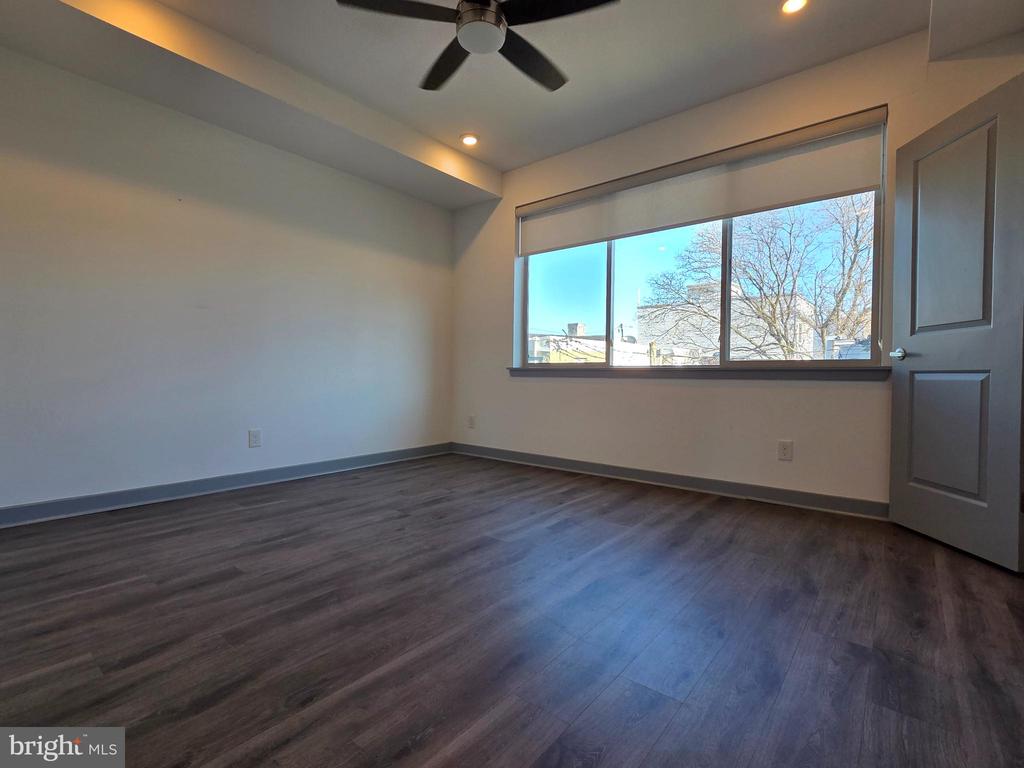 413 W BERKS STREET UNIT 2