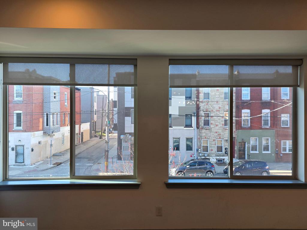 413 W BERKS STREET UNIT 2