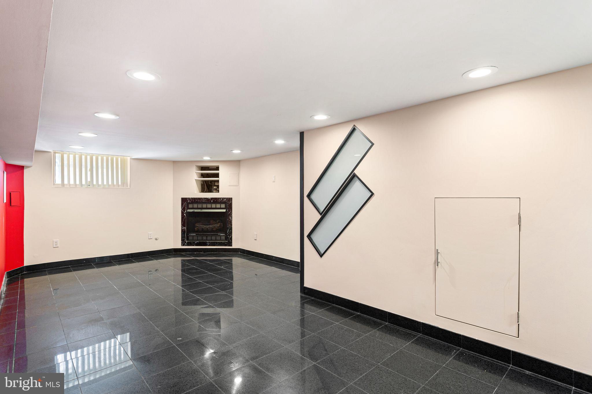 2416 S BOUVIER STREET