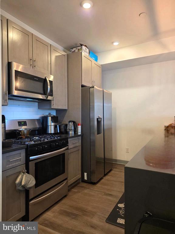 413 W BERKS STREET UNIT 1