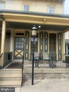 6232 RIDGE AVENUE 1ST FLOOR FRONT