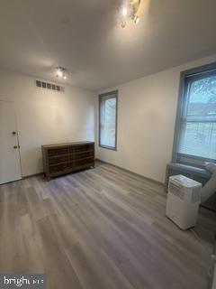 6232 RIDGE AVENUE 1ST FLOOR FRONT