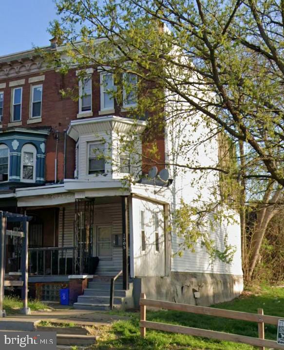 1705 W ERIE AVENUE 00