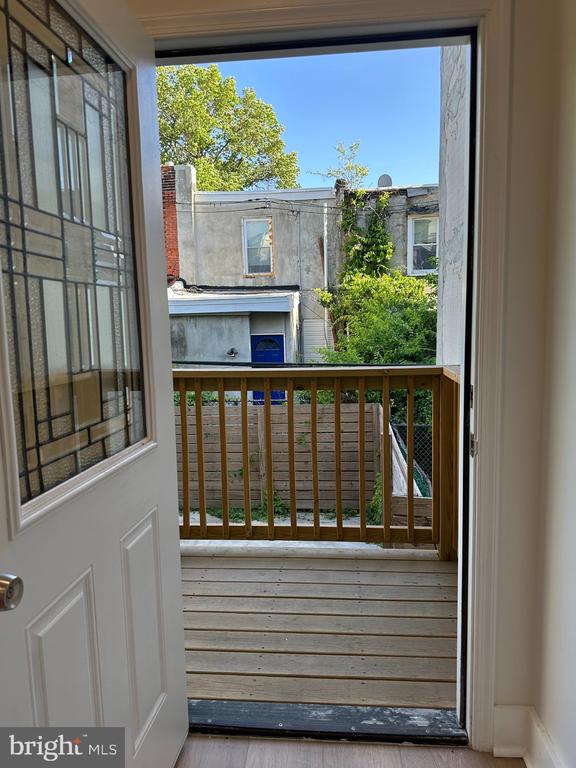 5436 SPRUCE STREET 1