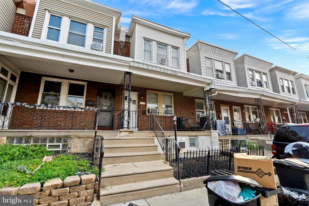 221 WIDENER STREET