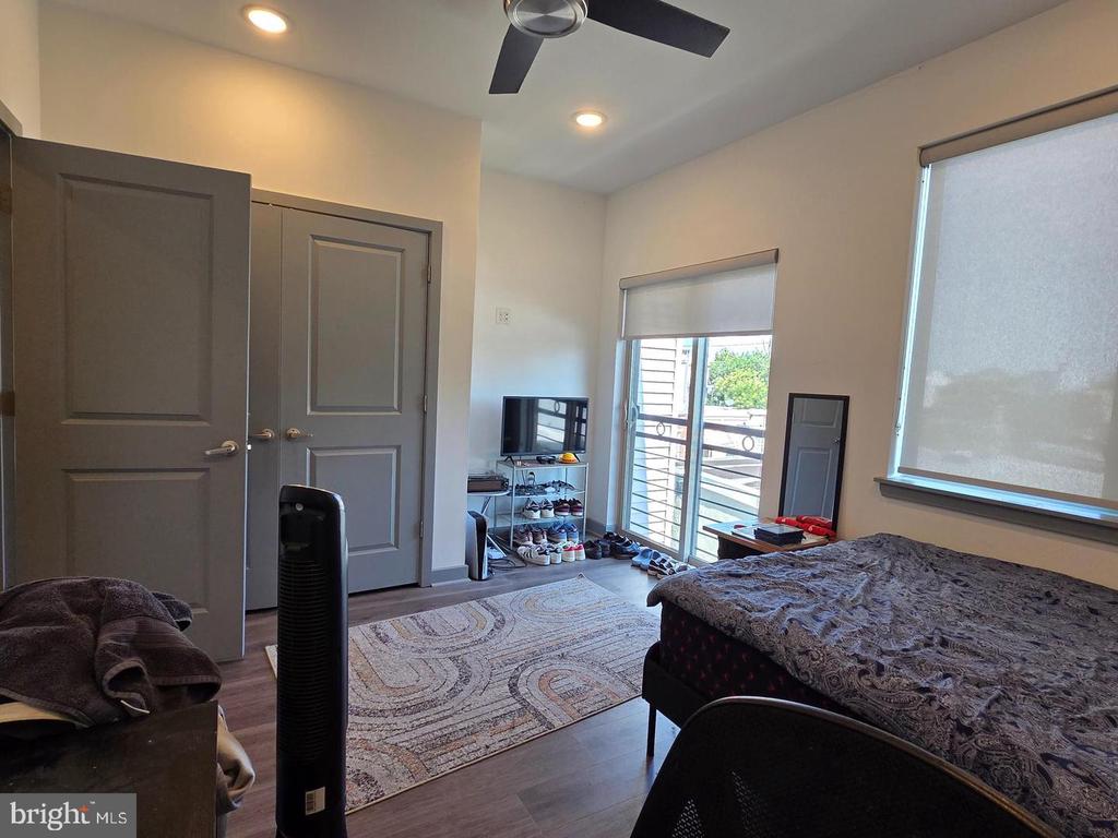 417 W BERKS STREET Unit: 2