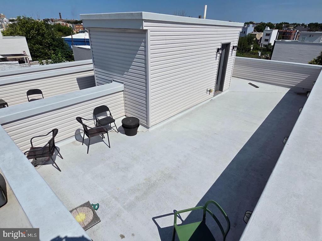 417 W BERKS STREET Unit: 2
