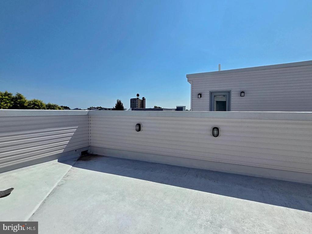 417 W BERKS STREET Unit: 2