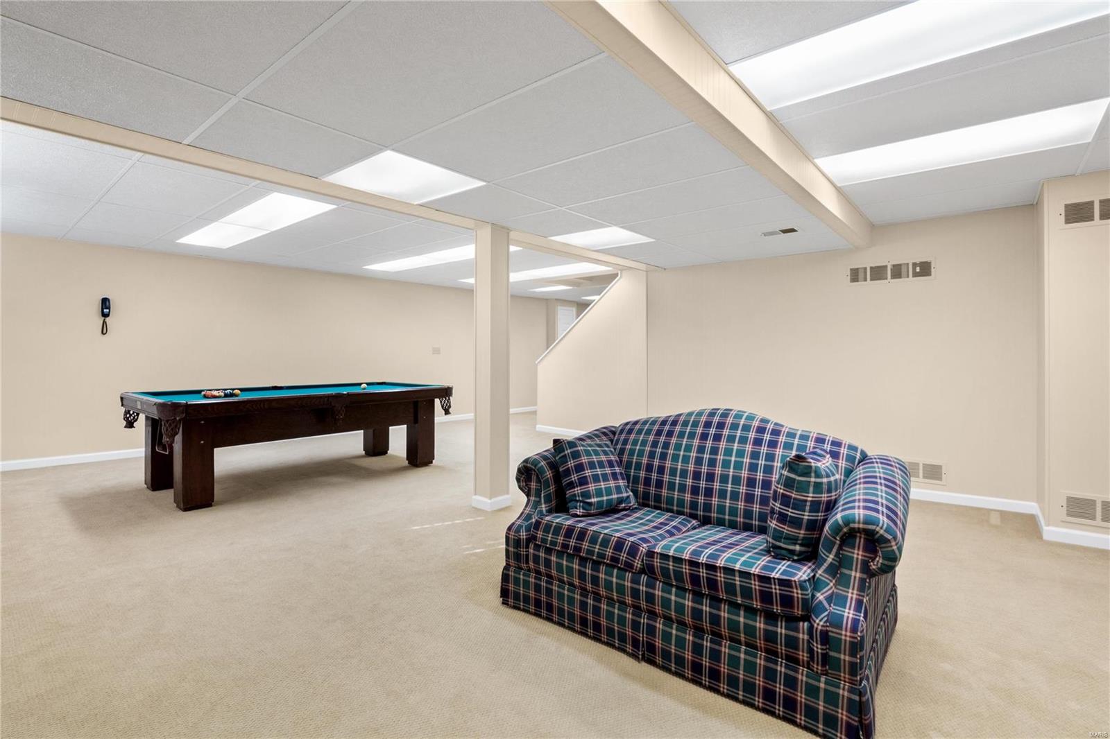 7803 Tanager Court