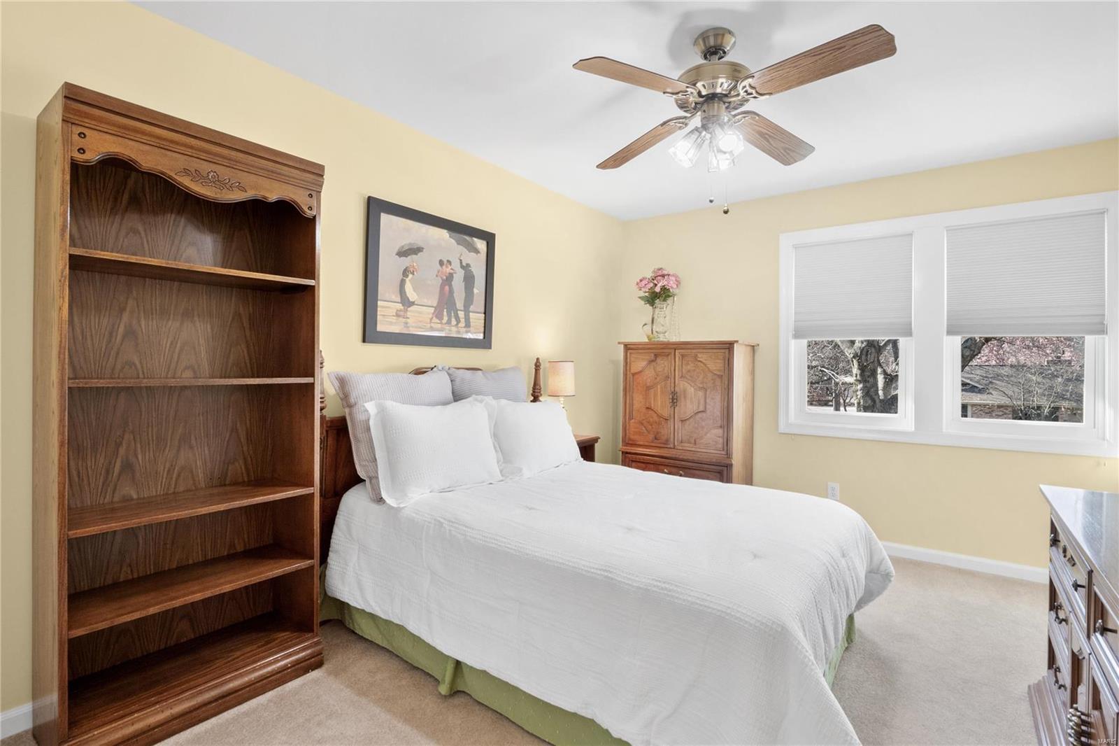 7803 Tanager Court