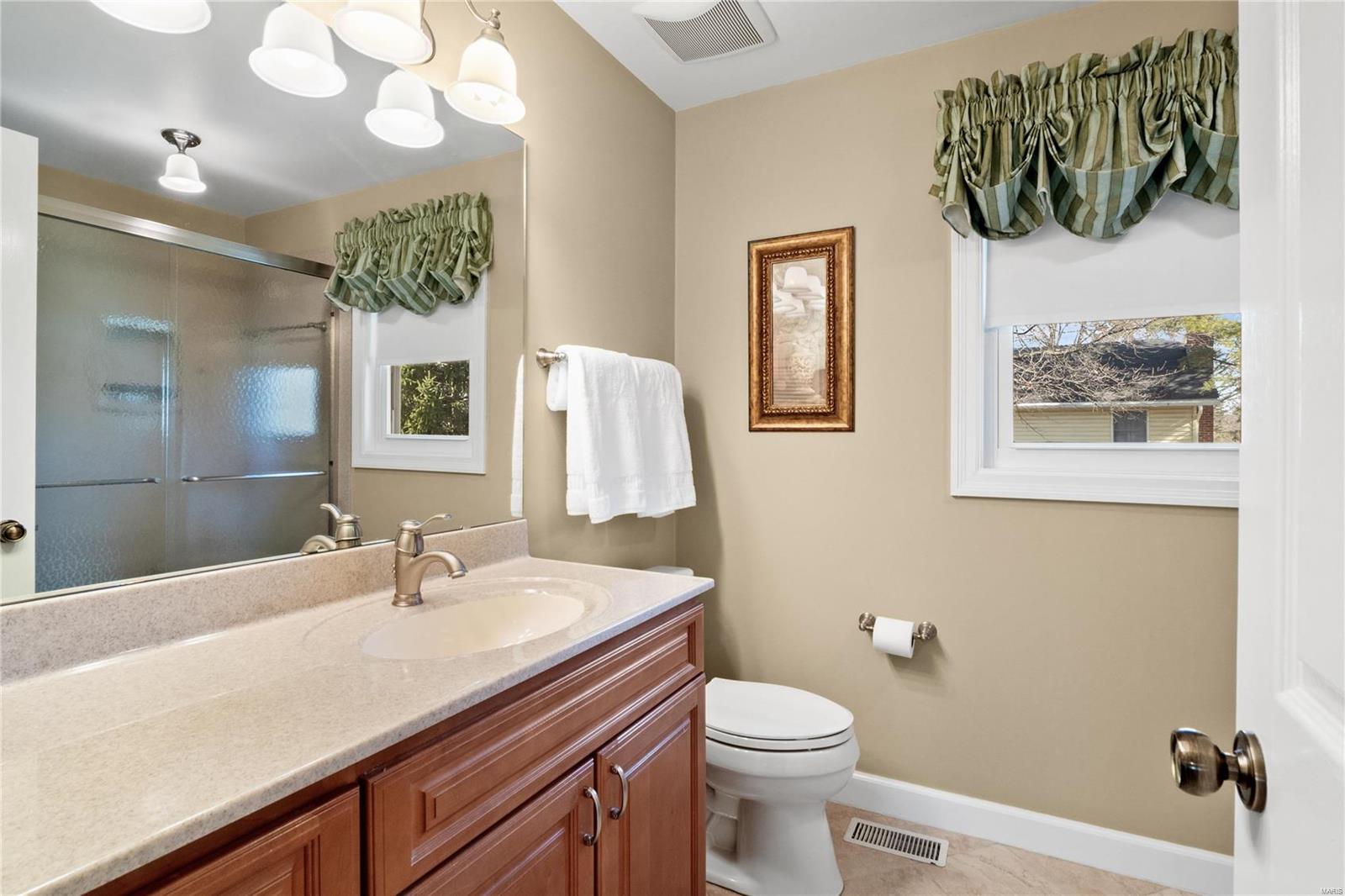7803 Tanager Court