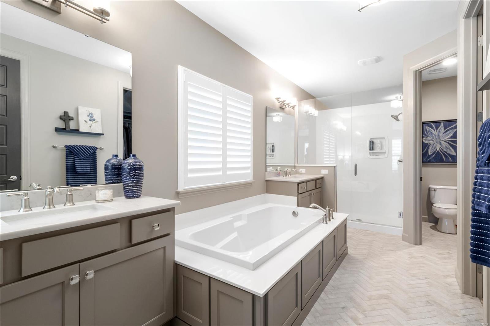 2481 Bright Leaf Court