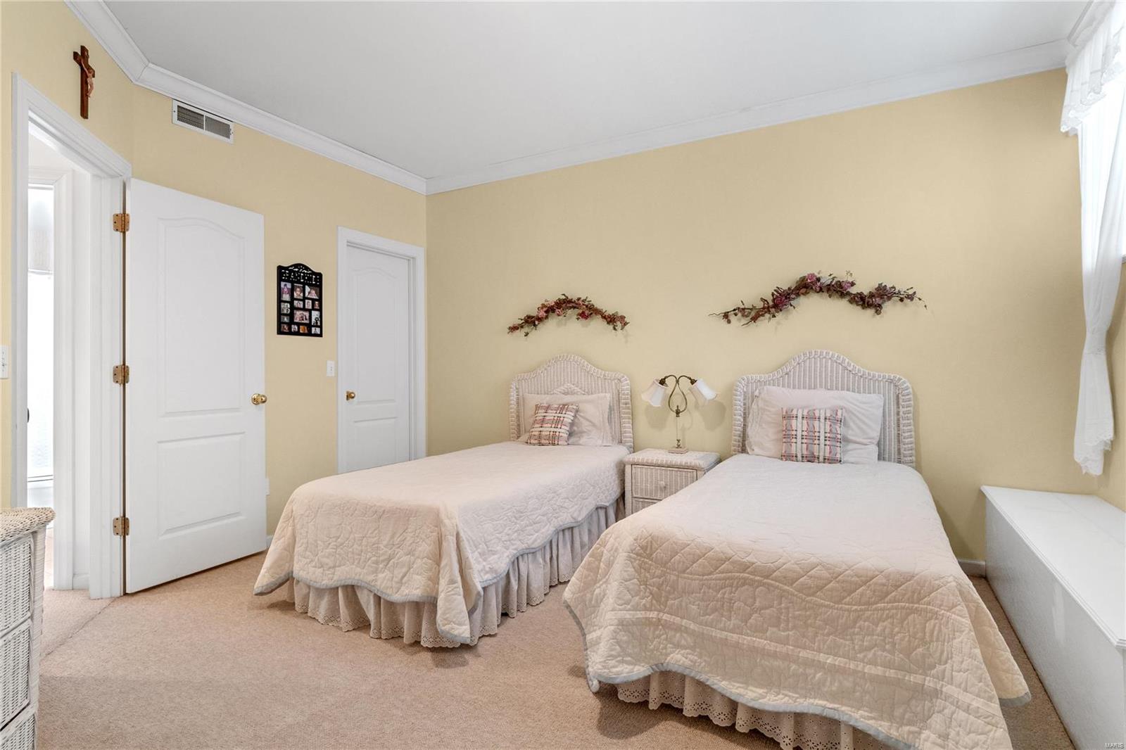 4 Shaelah Drive Unit: 7