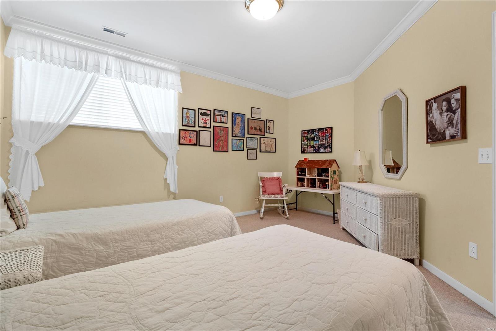 4 Shaelah Drive Unit: 7