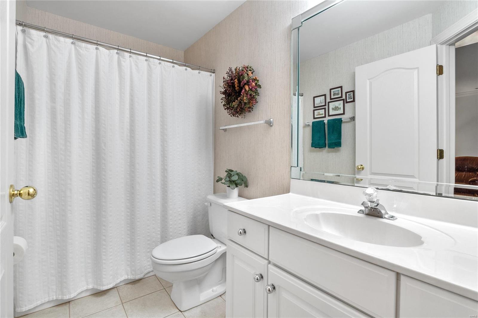 4 Shaelah Drive Unit: 7