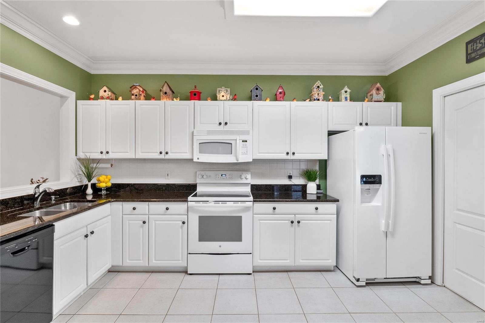 4 Shaelah Drive Unit: 7