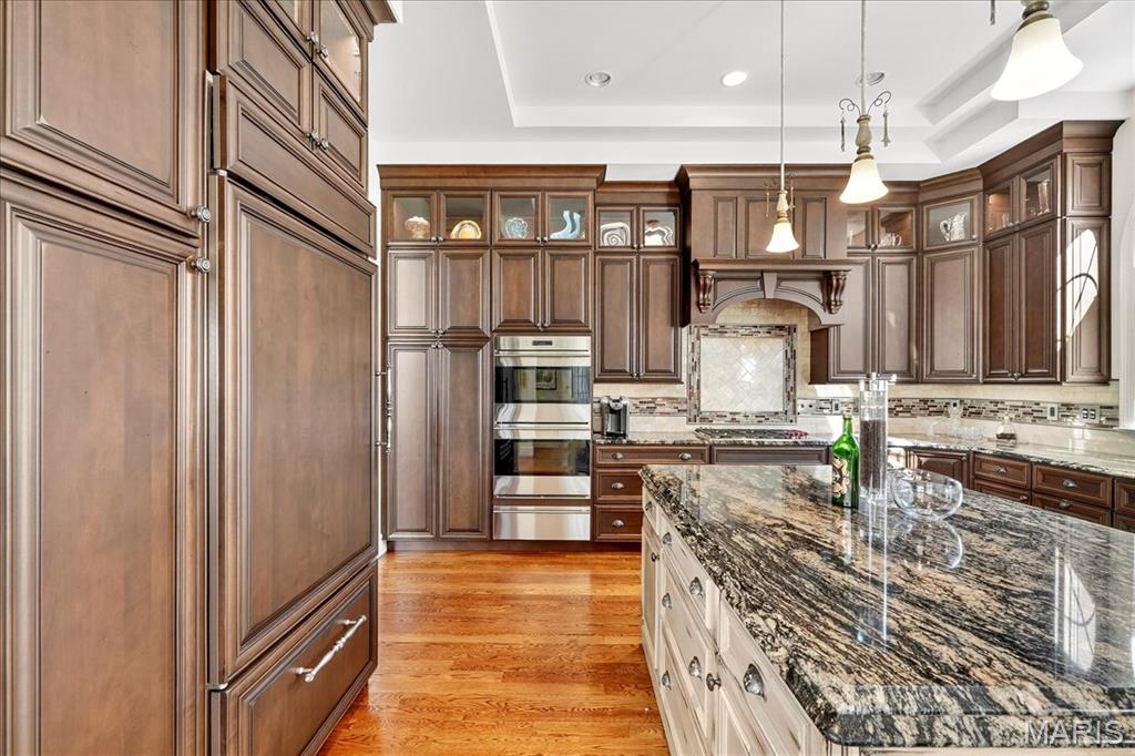 295 Meadowbrook Country Club Est