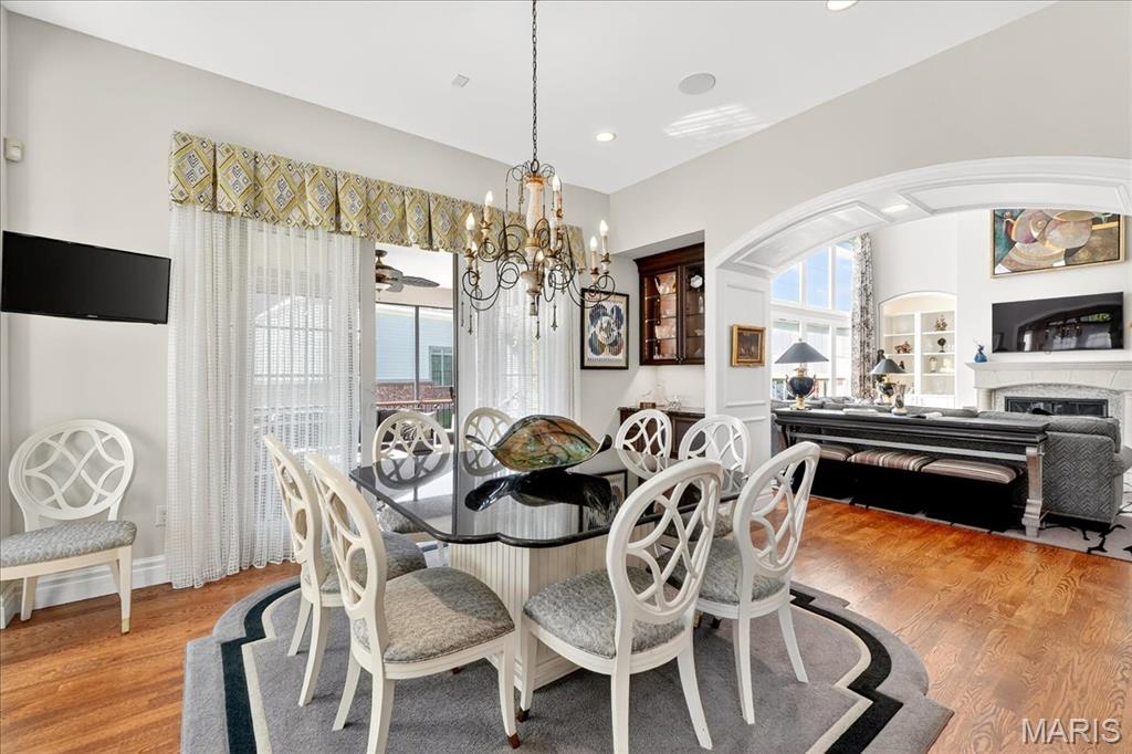 295 Meadowbrook Country Club Est